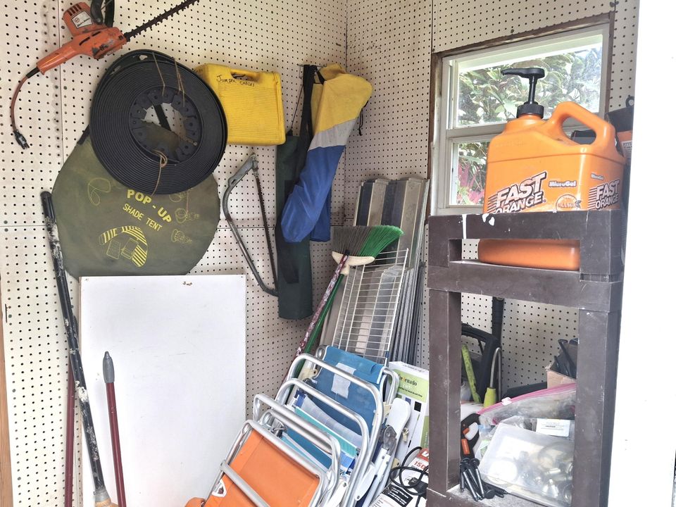 For Sale: $189,900 (2 beds, 2 baths, 1264 Square Feet)