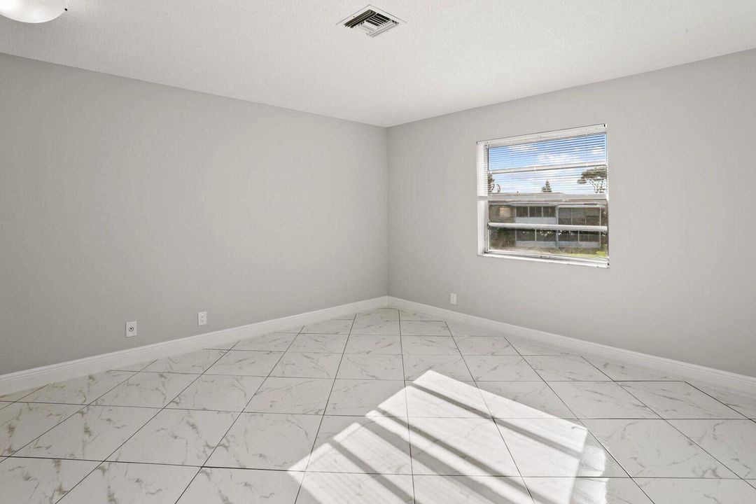 En Renta: $1,900 (2 camas, 2 baños, 1167 Pies cuadrados)