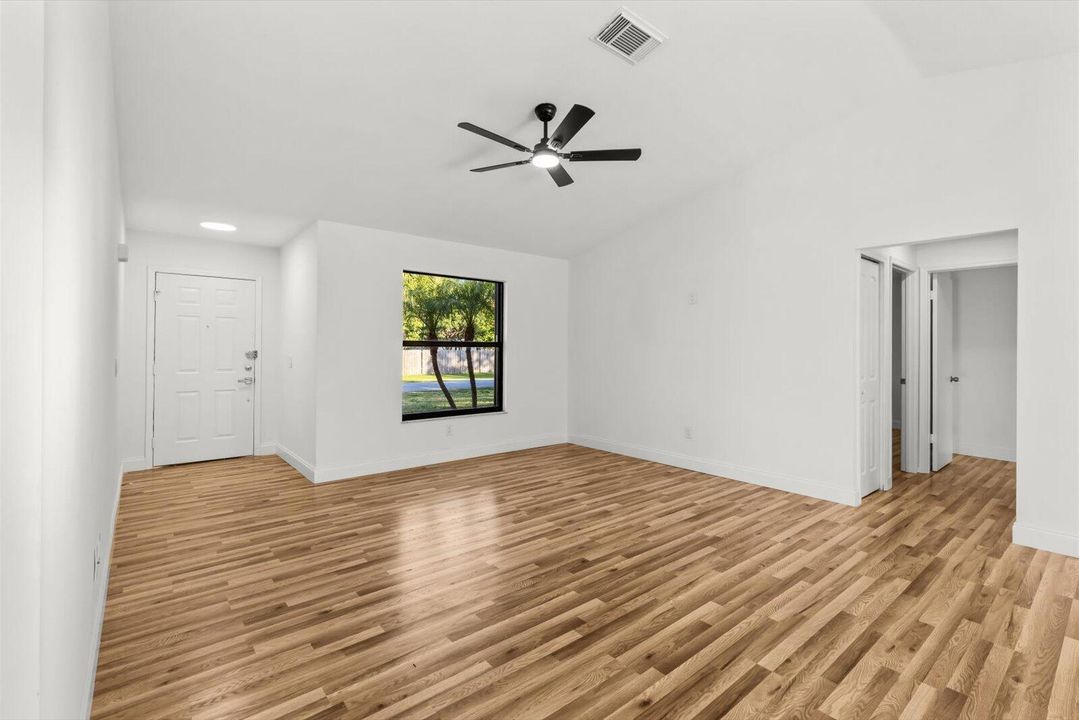 En Venta: $399,999 (3 camas, 2 baños, 1274 Pies cuadrados)