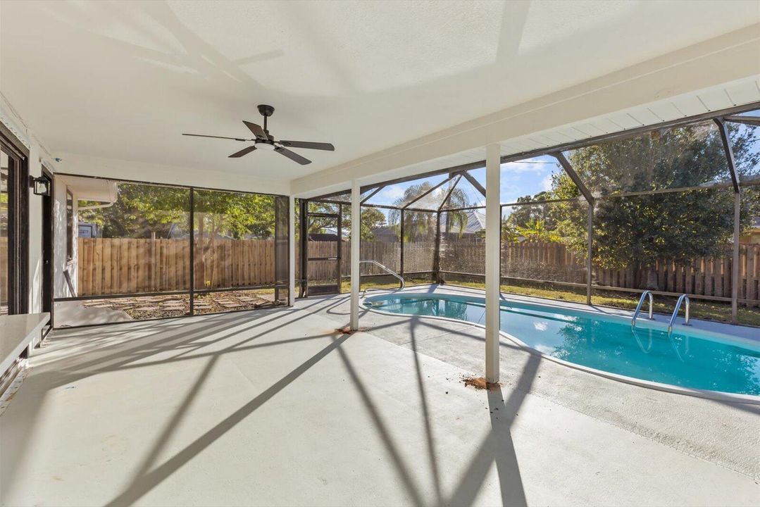 En Venta: $399,999 (3 camas, 2 baños, 1274 Pies cuadrados)