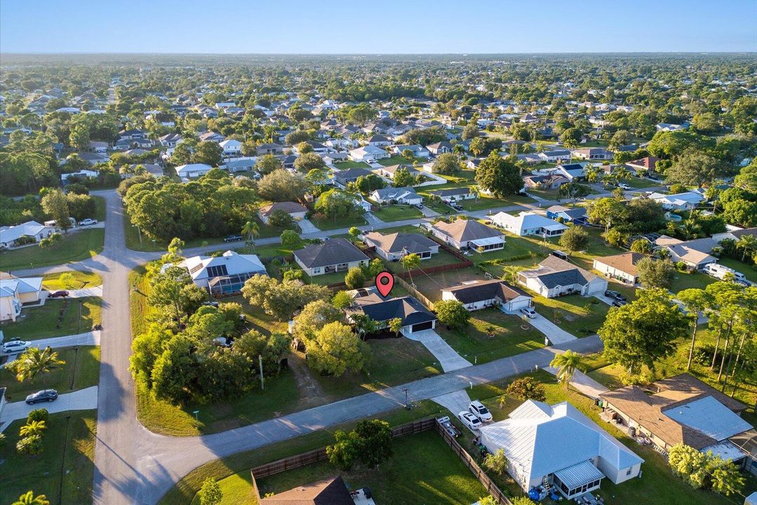 En Venta: $399,999 (3 camas, 2 baños, 1274 Pies cuadrados)