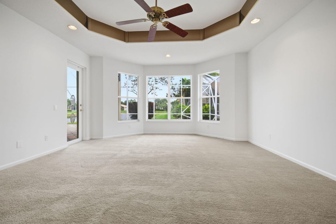 На продажу: $619,999 (4 спален, 2 ванн, 2683 Квадратных фут)