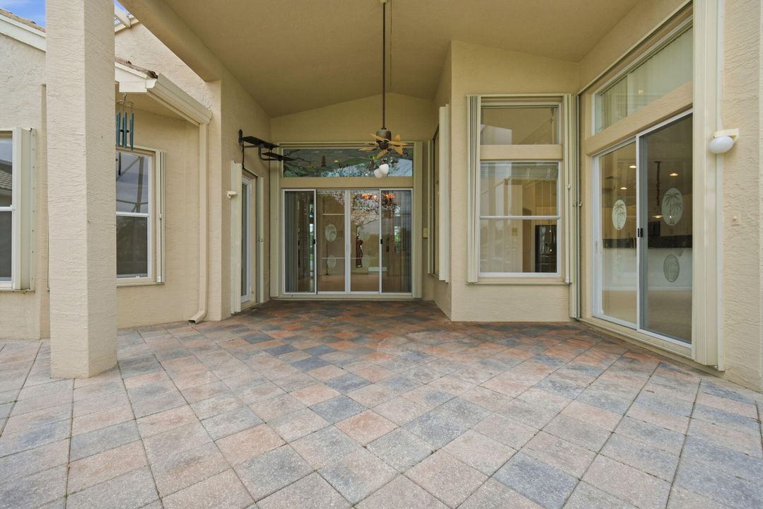 На продажу: $619,999 (4 спален, 2 ванн, 2683 Квадратных фут)