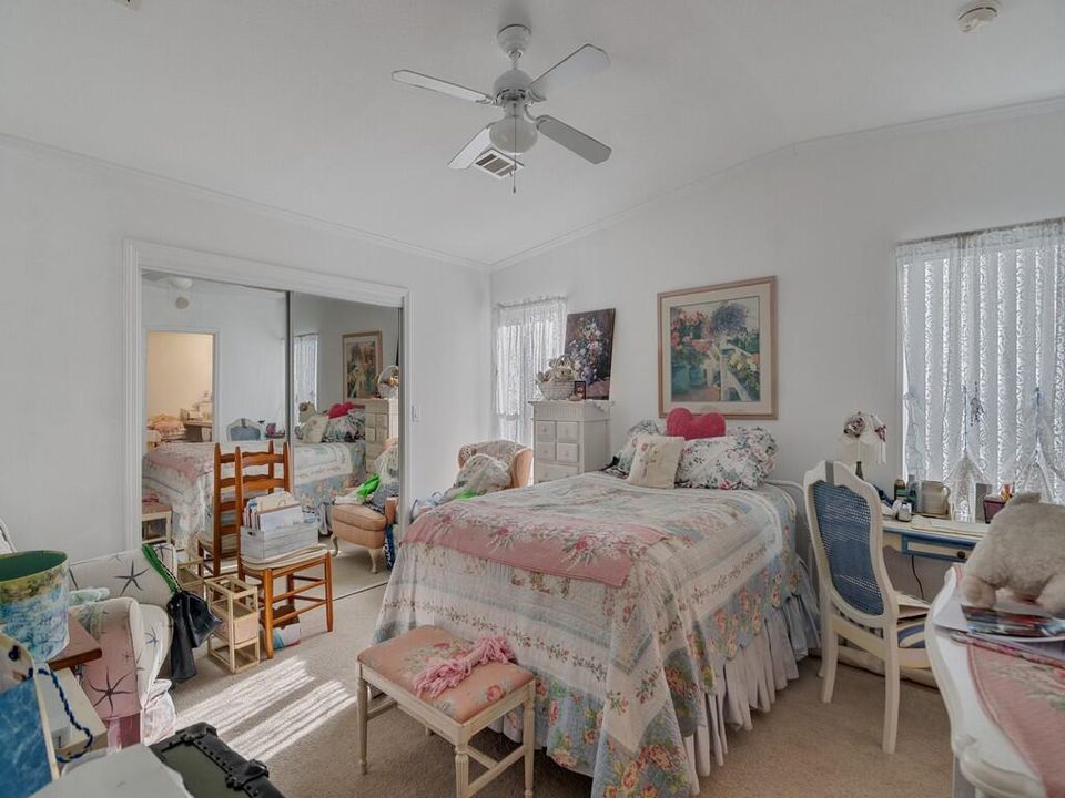 For Sale: $106,000 (2 beds, 2 baths, 1200 Square Feet)