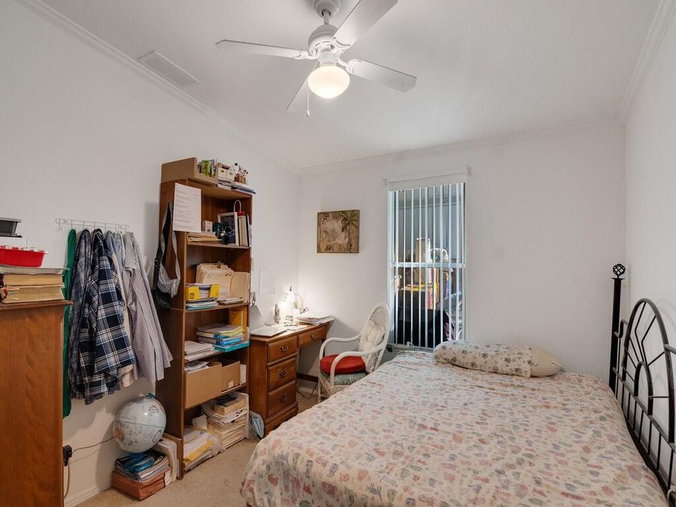 For Sale: $106,000 (2 beds, 2 baths, 1200 Square Feet)