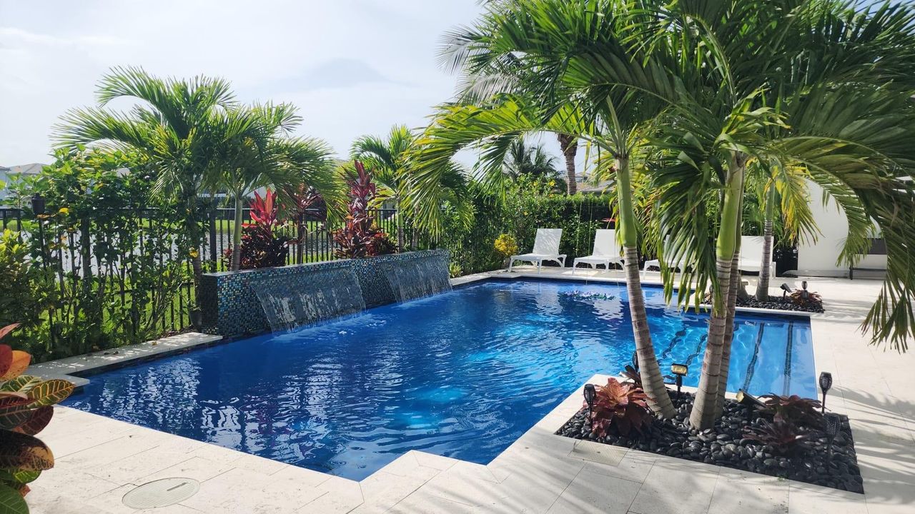 En Venta: $2,879,000 (5 camas, 5 baños, 4996 Pies cuadrados)