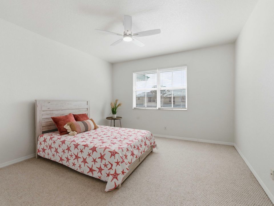 待售: $489,000 (2 贝兹, 2 浴室, 1814 平方英尺)