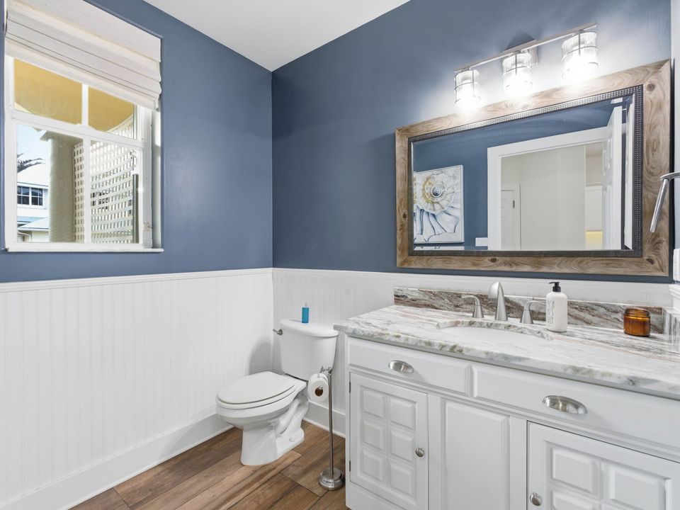 待售: $489,000 (2 贝兹, 2 浴室, 1814 平方英尺)