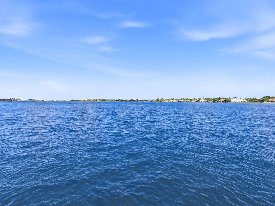 待售: $489,000 (2 贝兹, 2 浴室, 1814 平方英尺)