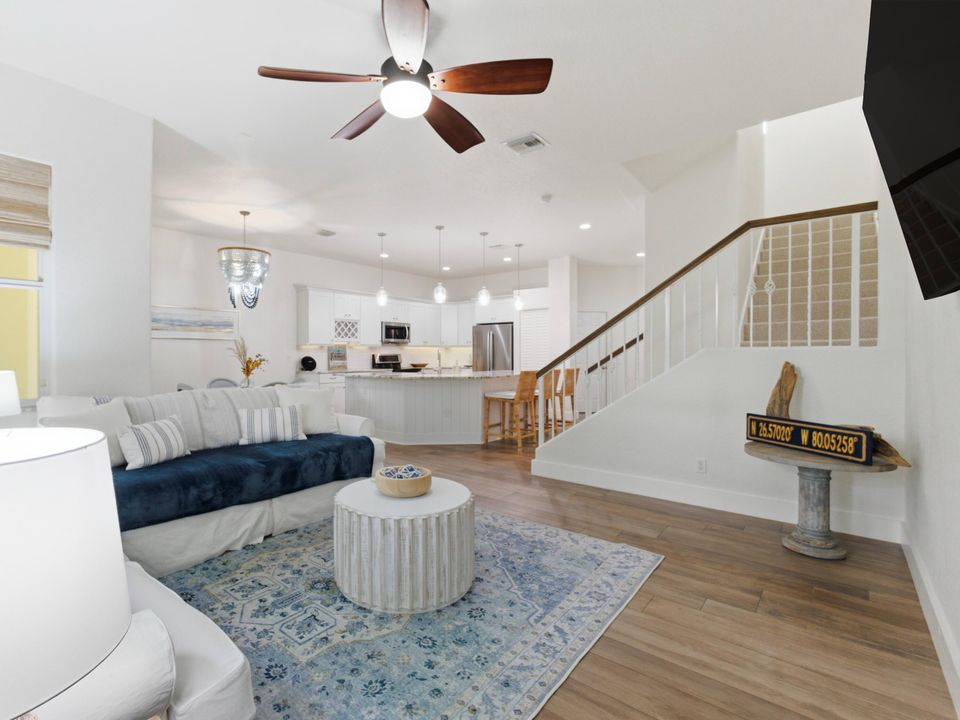 待售: $489,000 (2 贝兹, 2 浴室, 1814 平方英尺)