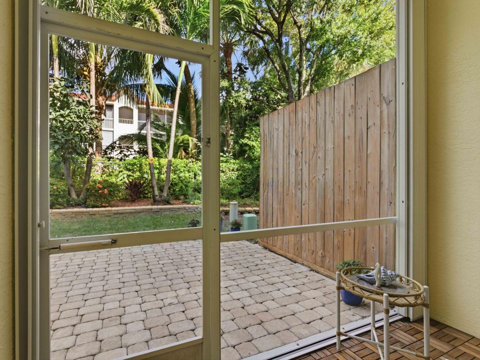 待售: $489,000 (2 贝兹, 2 浴室, 1814 平方英尺)