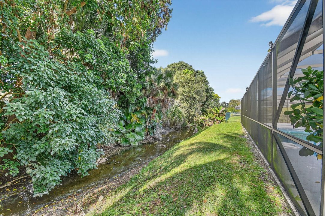 En Venta: $787,000 (3 camas, 3 baños, 2113 Pies cuadrados)