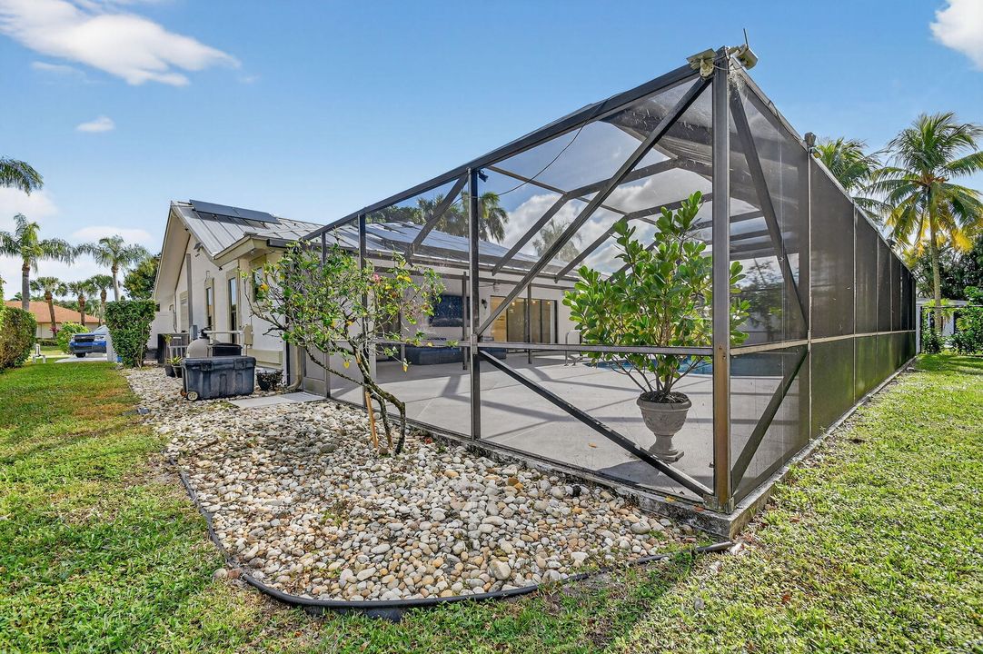 En Venta: $787,000 (3 camas, 3 baños, 2113 Pies cuadrados)