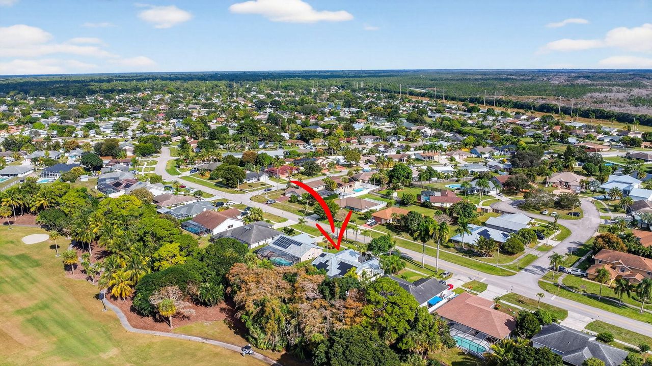 En Venta: $787,000 (3 camas, 3 baños, 2113 Pies cuadrados)