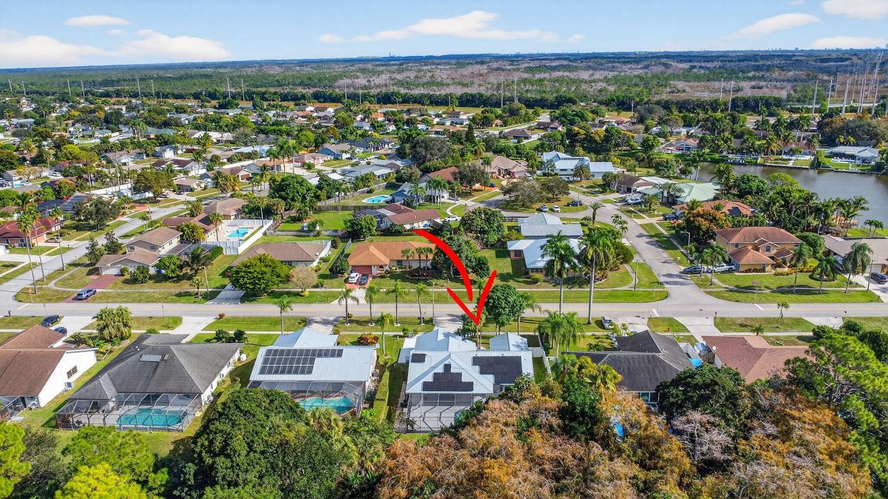 En Venta: $787,000 (3 camas, 3 baños, 2113 Pies cuadrados)