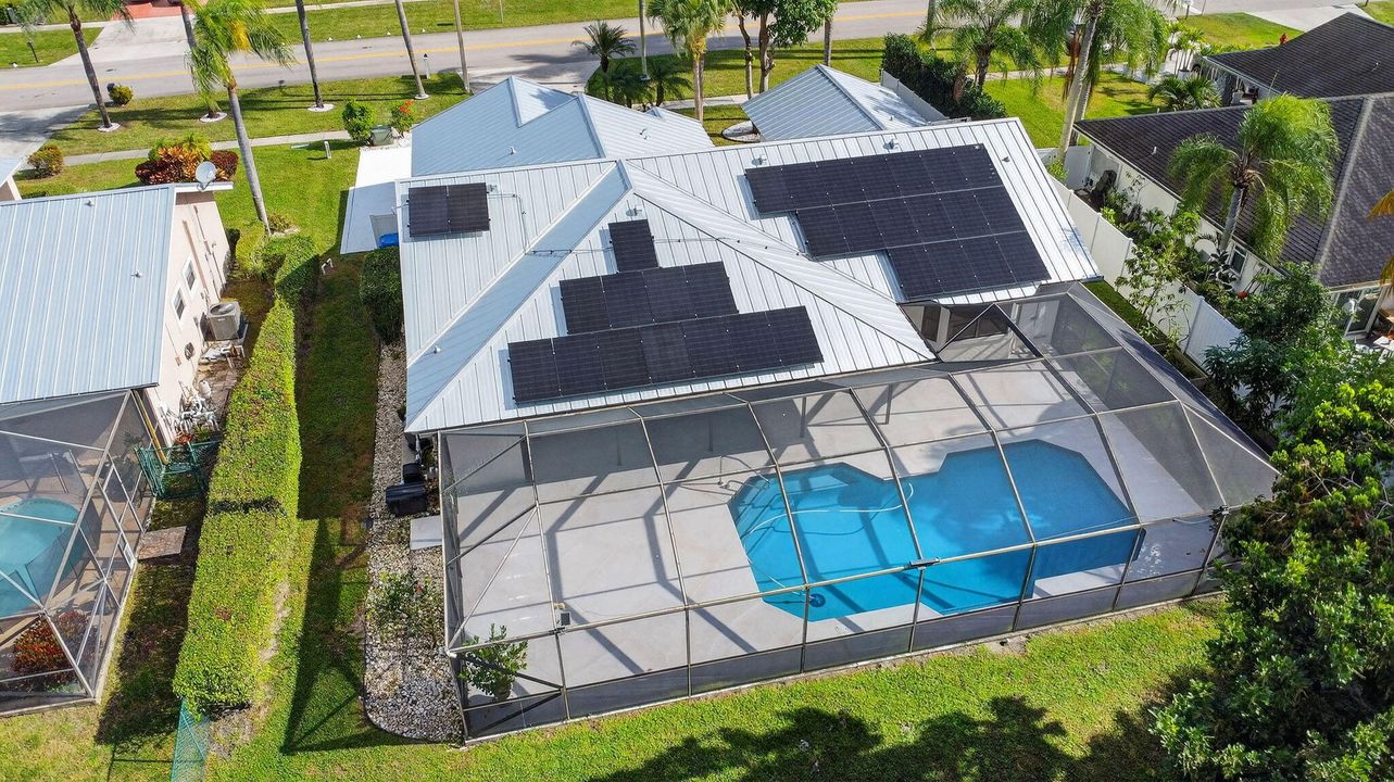 En Venta: $787,000 (3 camas, 3 baños, 2113 Pies cuadrados)