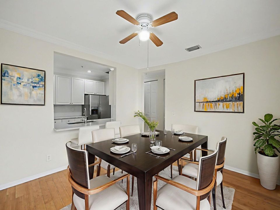 For Sale: $560,000 (3 beds, 2 baths, 1938 Square Feet)