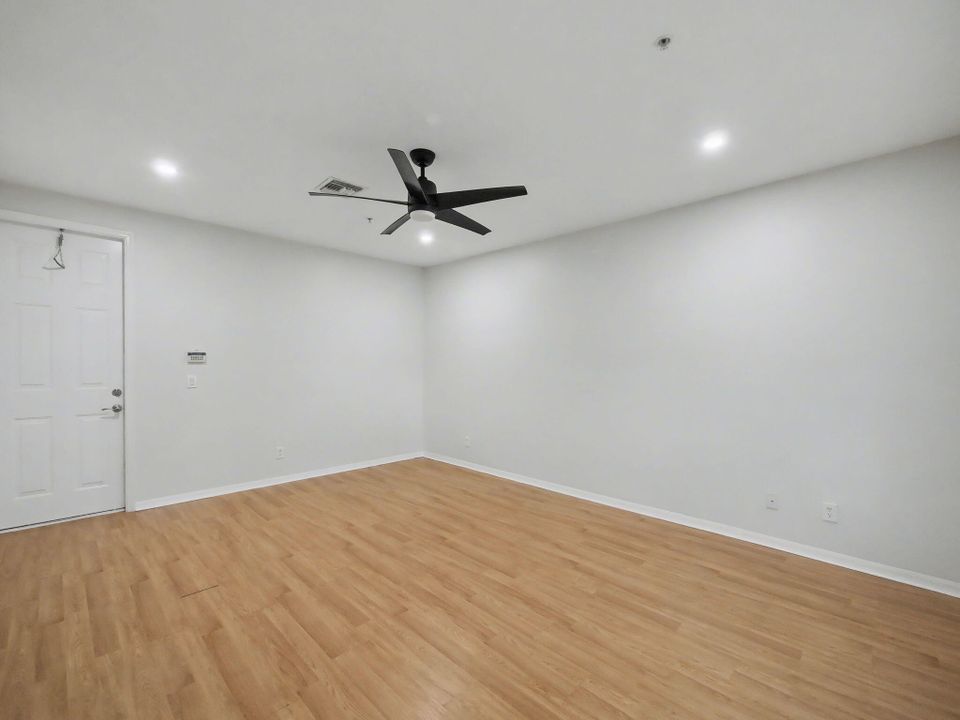 En Renta: $3,500 (3 camas, 2 baños, 1938 Pies cuadrados)