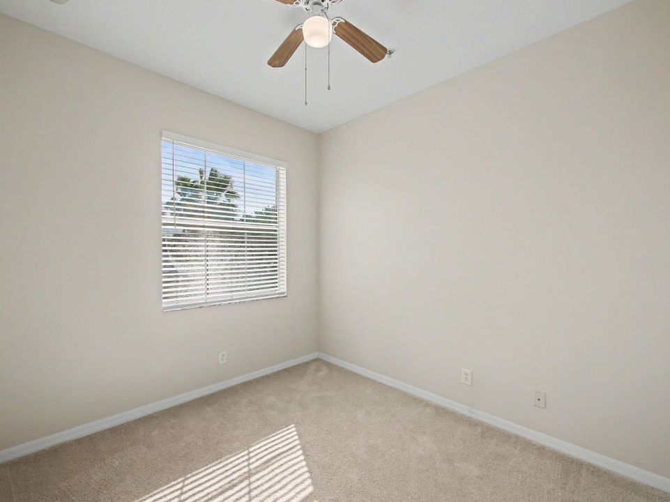 En Renta: $3,500 (3 camas, 2 baños, 1938 Pies cuadrados)