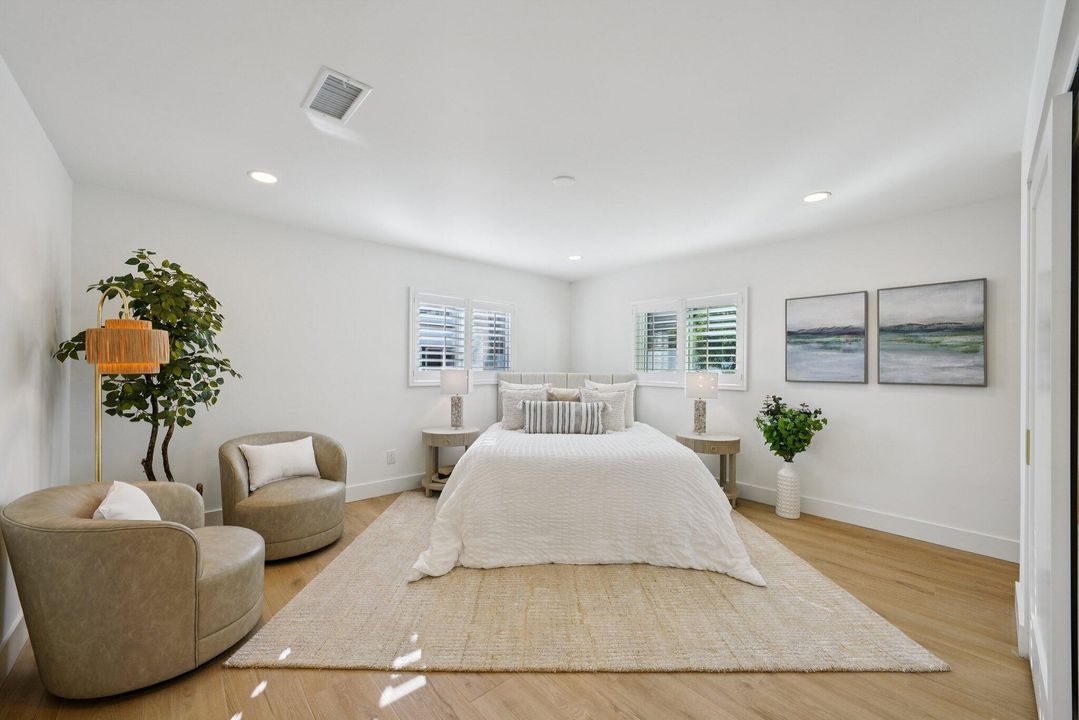 待售: $899,000 (2 贝兹, 2 浴室, 1320 平方英尺)