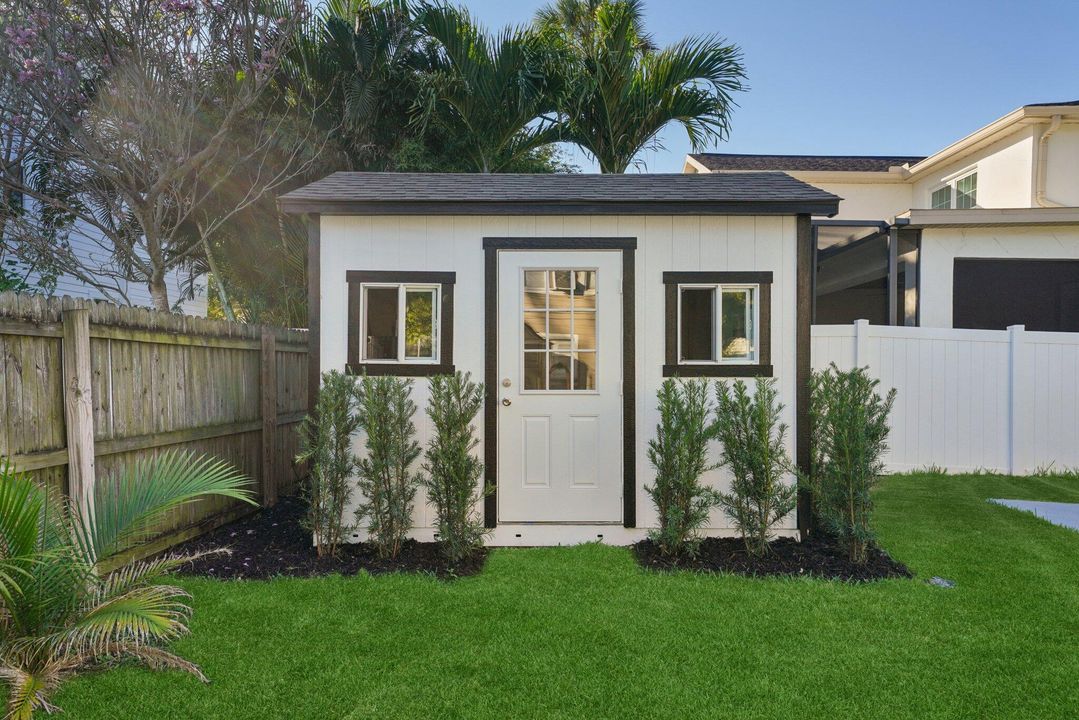 待售: $899,000 (2 贝兹, 2 浴室, 1320 平方英尺)