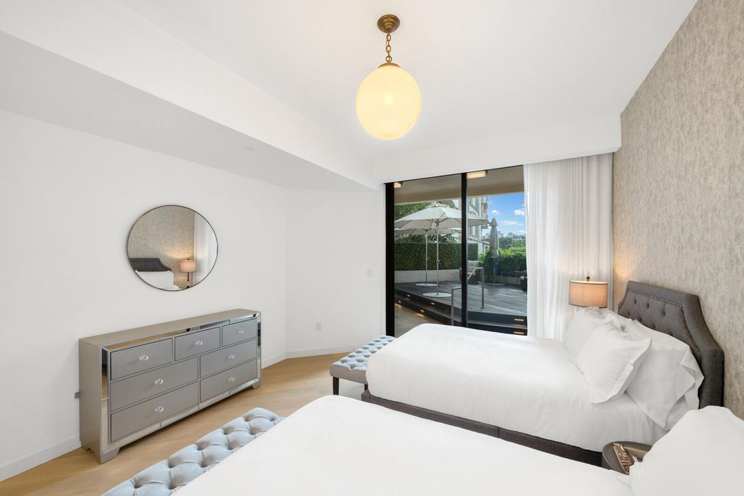 待售: $15,950,000 (4 贝兹, 4 浴室, 4904 平方英尺)