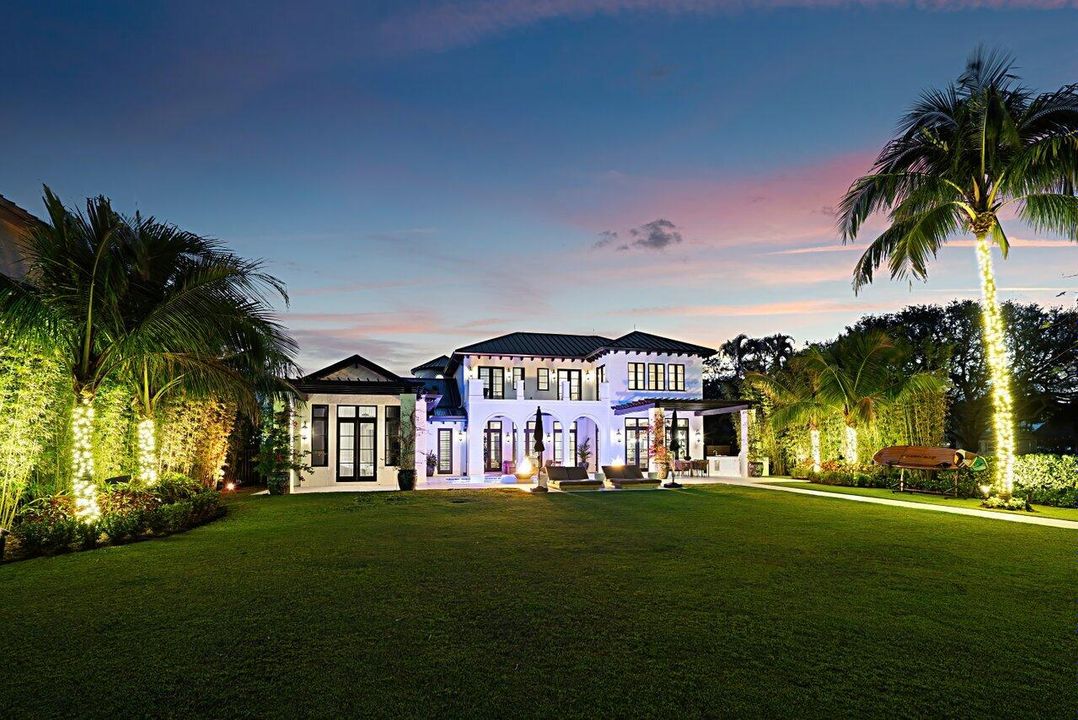 На продажу: $8,595,000 (5 спален, 4 ванн, 4741 Квадратных фут)