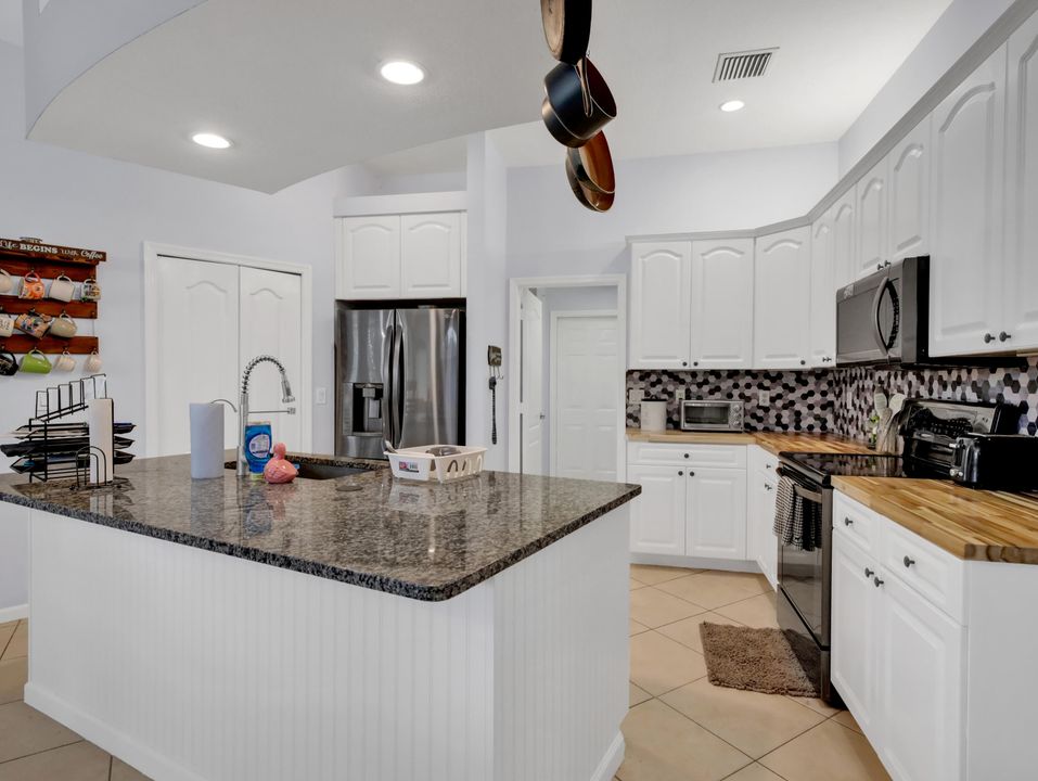 For Sale: $695,000 (4 beds, 3 baths, 2229 Square Feet)