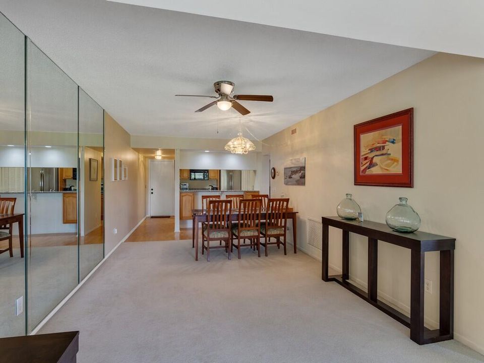 For Sale: $155,000 (2 beds, 2 baths, 1188 Square Feet)