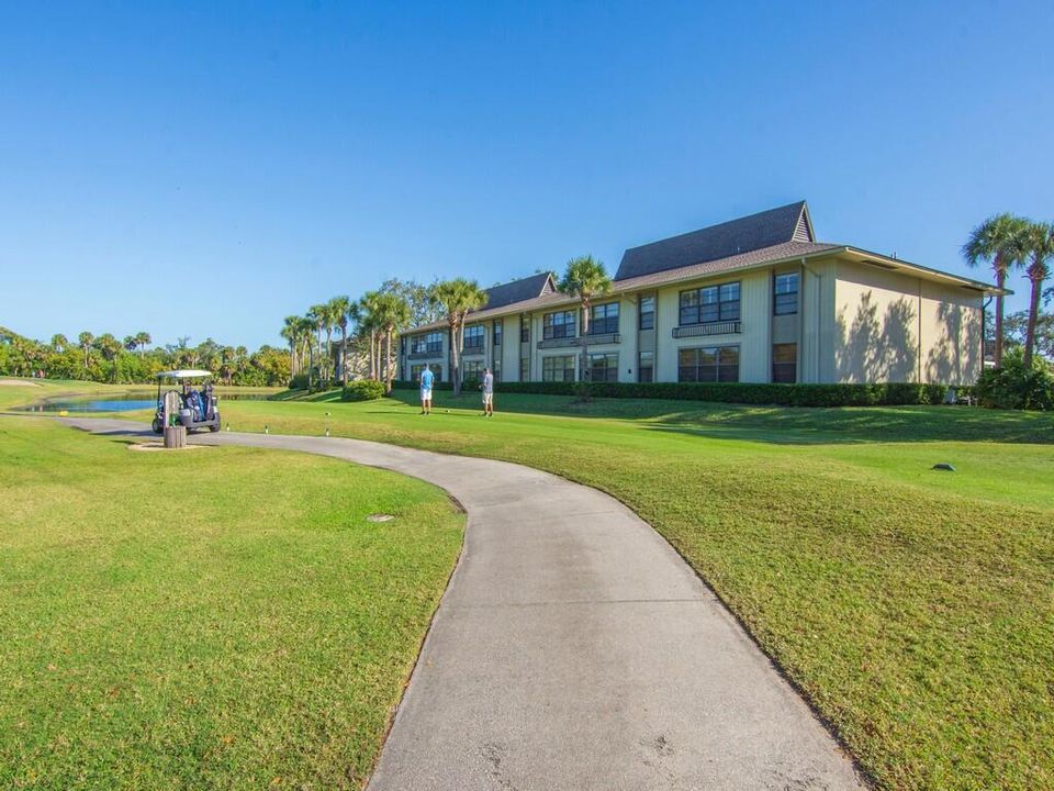 For Sale: $155,000 (2 beds, 2 baths, 1188 Square Feet)