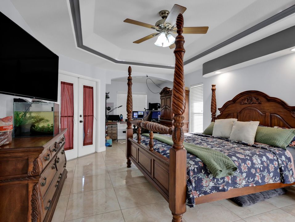 For Sale: $695,000 (4 beds, 3 baths, 2229 Square Feet)