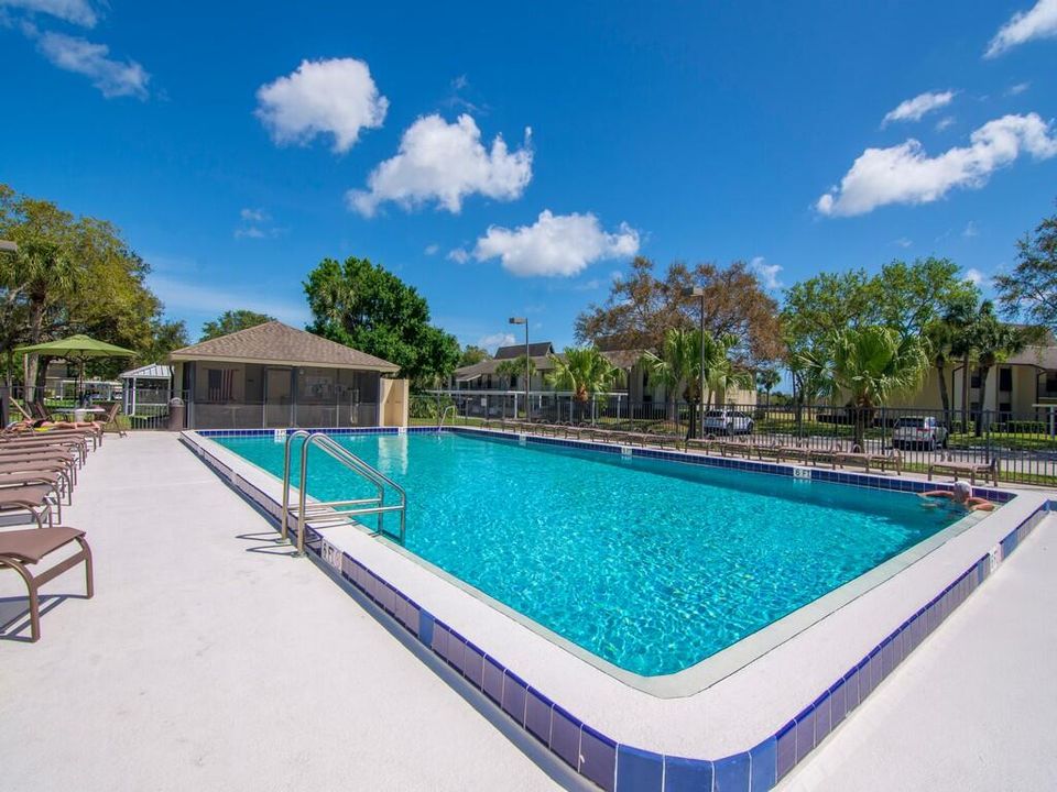 For Sale: $155,000 (2 beds, 2 baths, 1188 Square Feet)