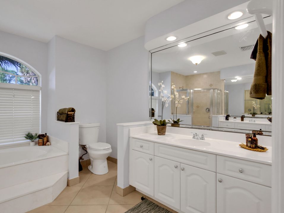 For Sale: $695,000 (4 beds, 3 baths, 2229 Square Feet)