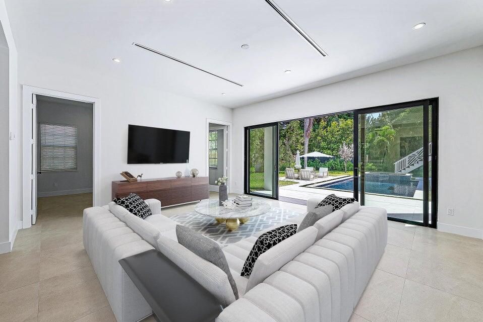 For Sale: $4,995,000 (5 beds, 4 baths, 3353 Square Feet)