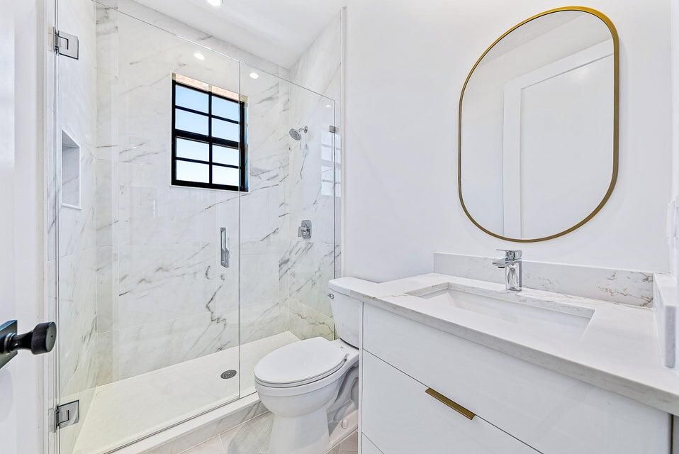 For Sale: $4,995,000 (5 beds, 4 baths, 3353 Square Feet)