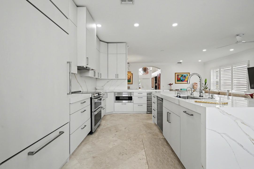 For Sale: $845,000 (3 beds, 2 baths, 2099 Square Feet)