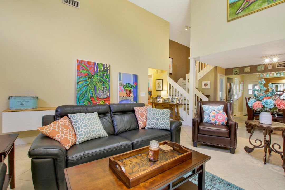 For Rent: $3,200 (3 beds, 2 baths, 1657 Square Feet)