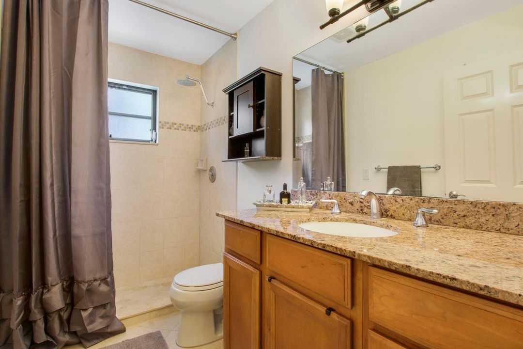 For Rent: $3,200 (3 beds, 2 baths, 1657 Square Feet)