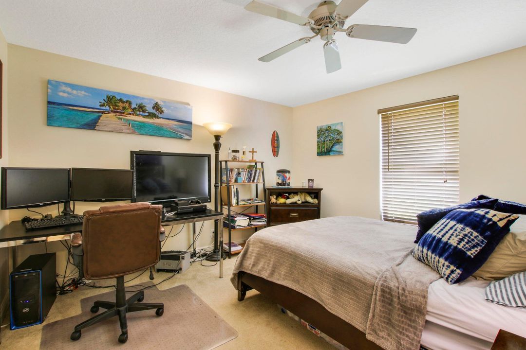 For Rent: $3,200 (3 beds, 2 baths, 1657 Square Feet)