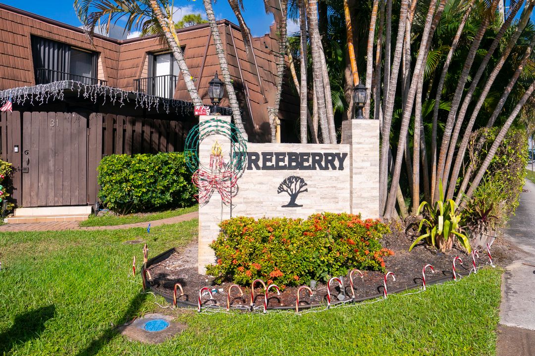 En Venta: $300,000 (2 camas, 2 baños, 1405 Pies cuadrados)