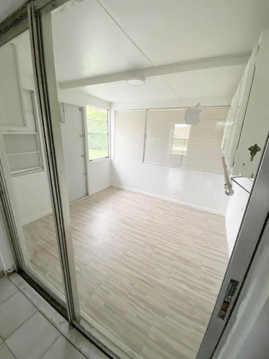 En Renta: $2,200 (2 camas, 1 baños, 1000 Pies cuadrados)