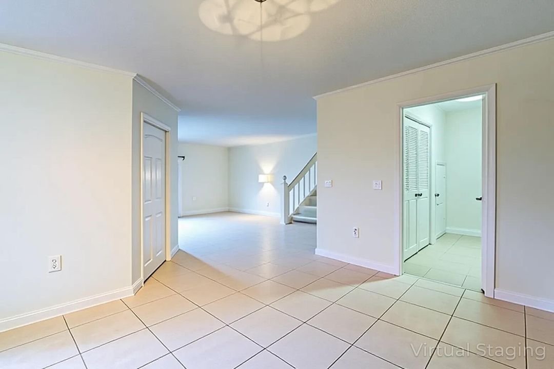 En Venta: $300,000 (2 camas, 2 baños, 1405 Pies cuadrados)