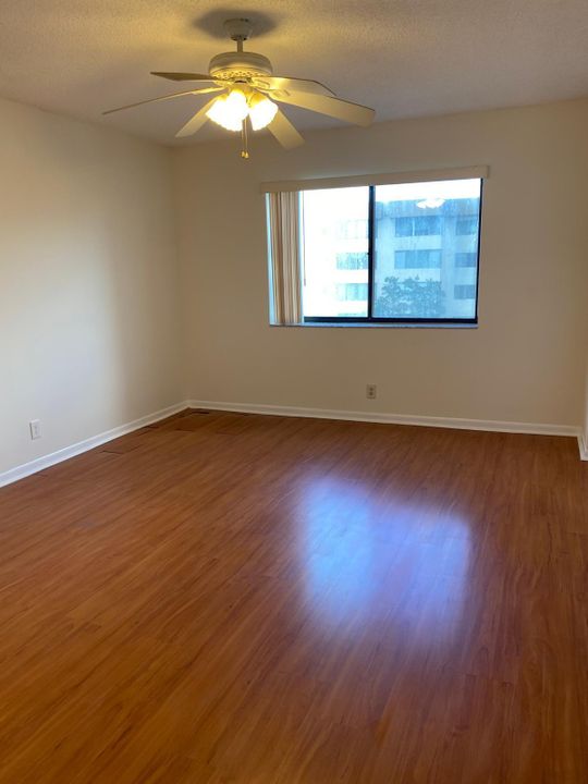 En Renta: $2,250 (2 camas, 2 baños, 1350 Pies cuadrados)