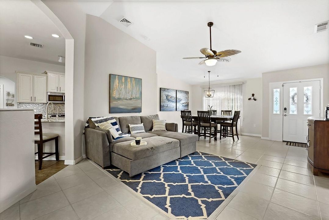 待售: $729,000 (3 贝兹, 2 浴室, 1762 平方英尺)