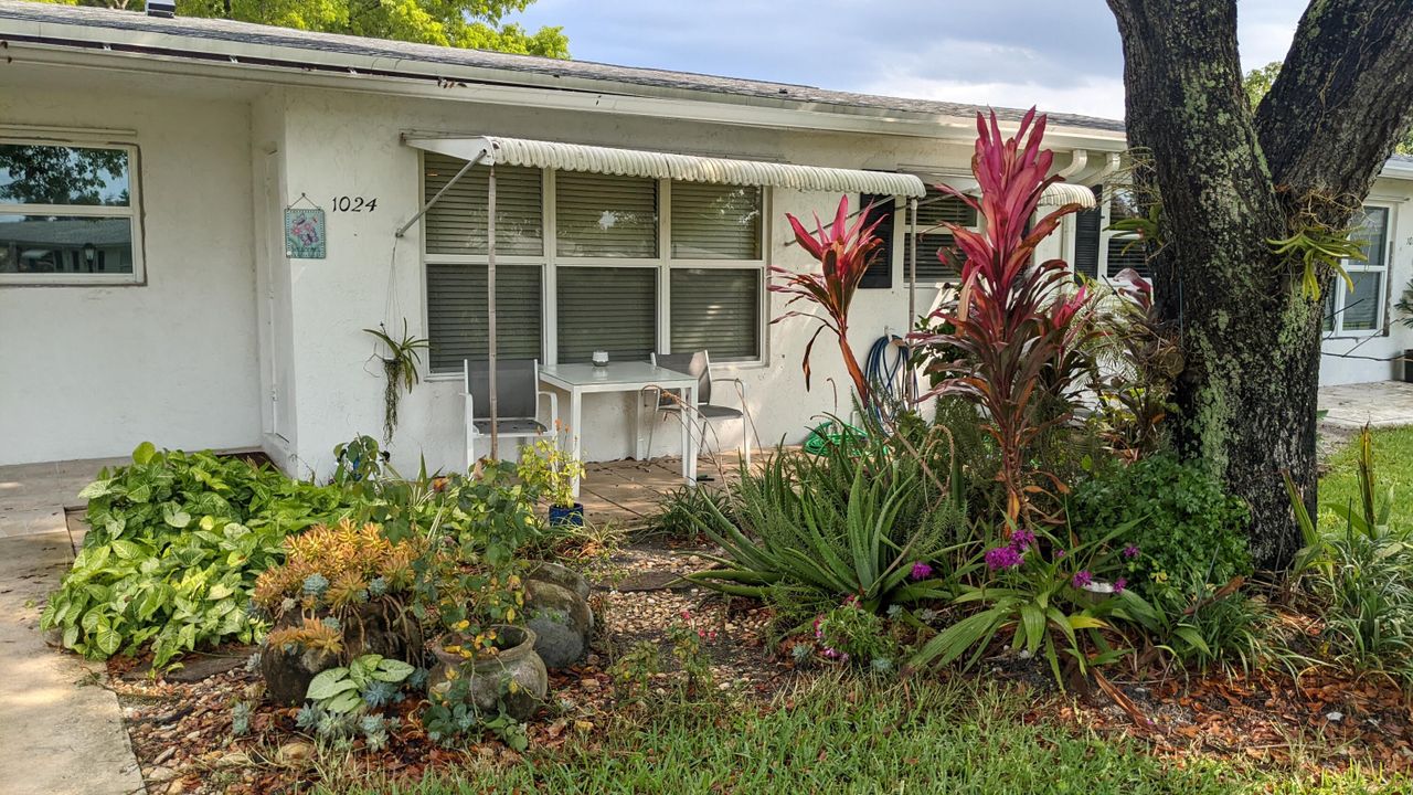 出租: $1,500 (1 贝兹, 1 浴室, 1100 平方英尺)