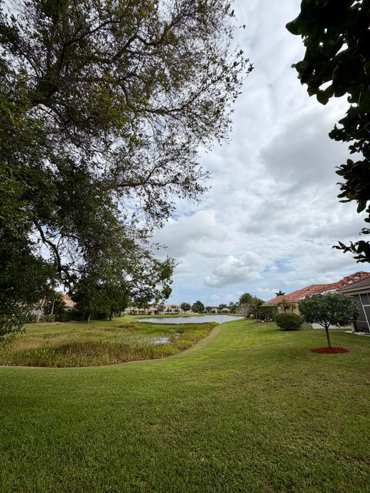 For Sale: $675,000 (4 beds, 3 baths, 2300 Square Feet)