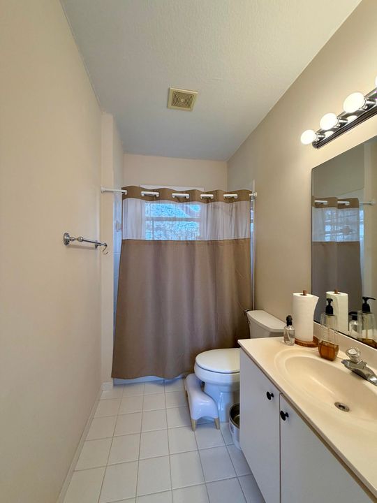 For Sale: $675,000 (4 beds, 3 baths, 2300 Square Feet)