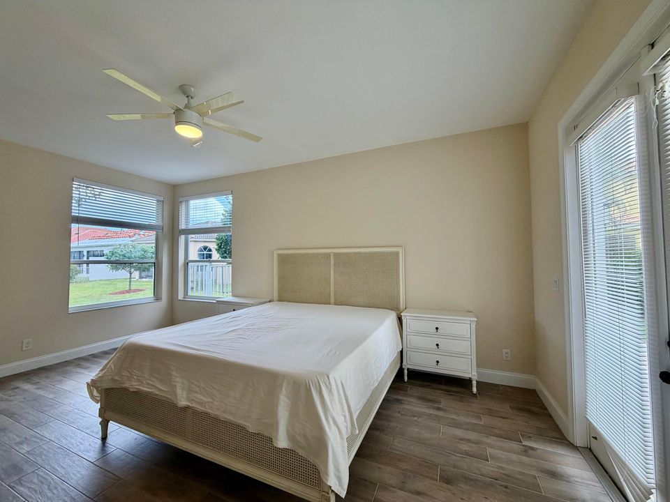 For Sale: $675,000 (4 beds, 3 baths, 2300 Square Feet)