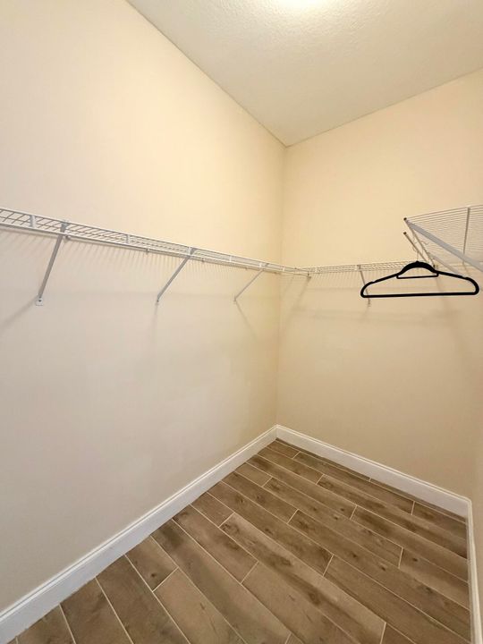 For Sale: $675,000 (4 beds, 3 baths, 2300 Square Feet)