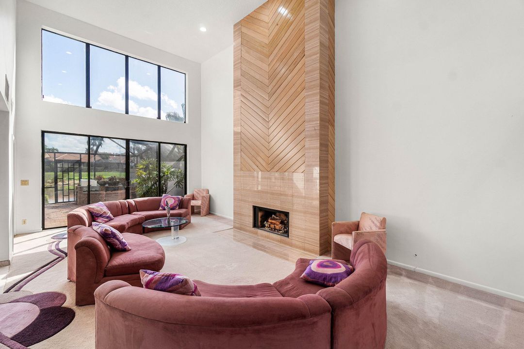 待售: $749,000 (3 贝兹, 3 浴室, 2710 平方英尺)